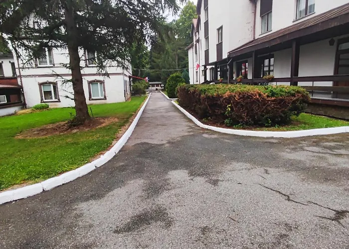 Owr Relax - Polozony Blisko Atrakcji Turystycznych Szczytna